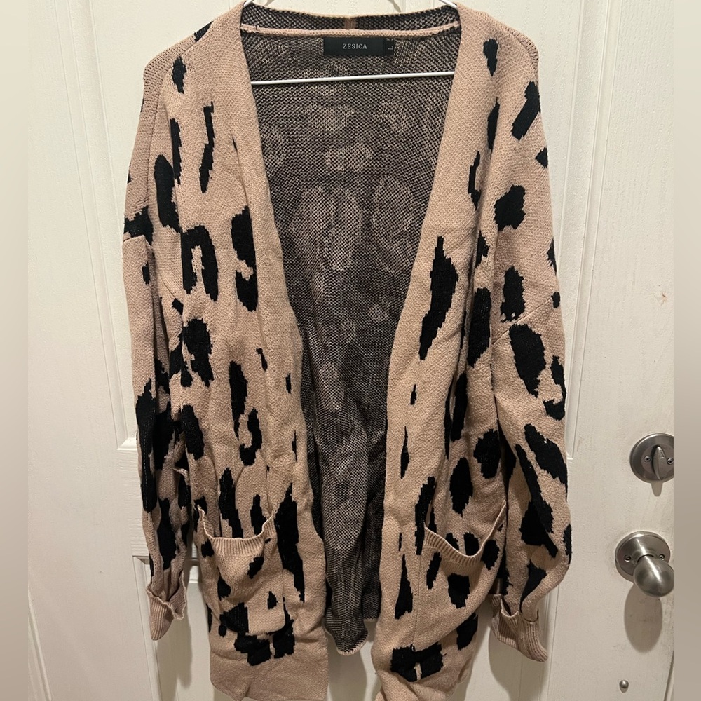 Zesica Tan Pink‎ Leopard Knit Cardigan